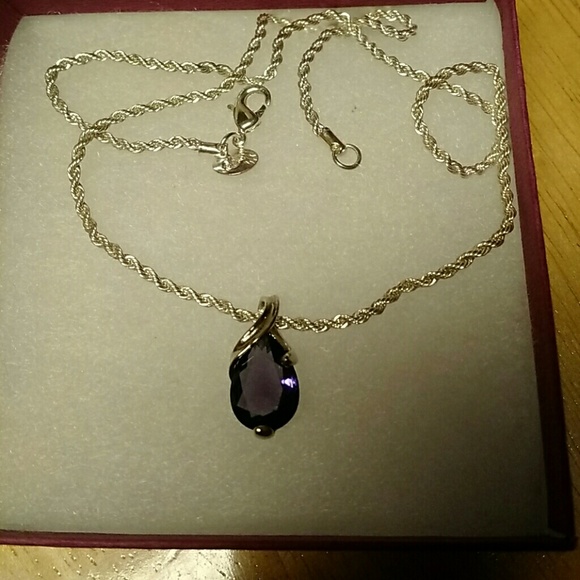 Necklace - Picture 3 of 3