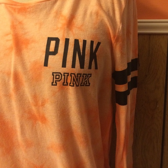 Pink vs top🔴 - Picture 2 of 3