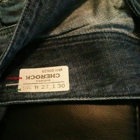 Jeans - Picture 3 of 4