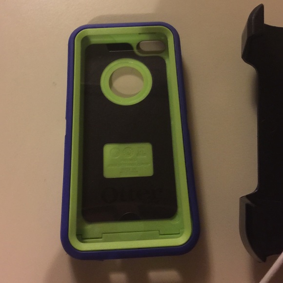 iPhone 5c case - Picture 2 of 2