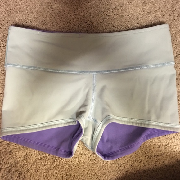 Lululemon reversible boogie shorts size 8