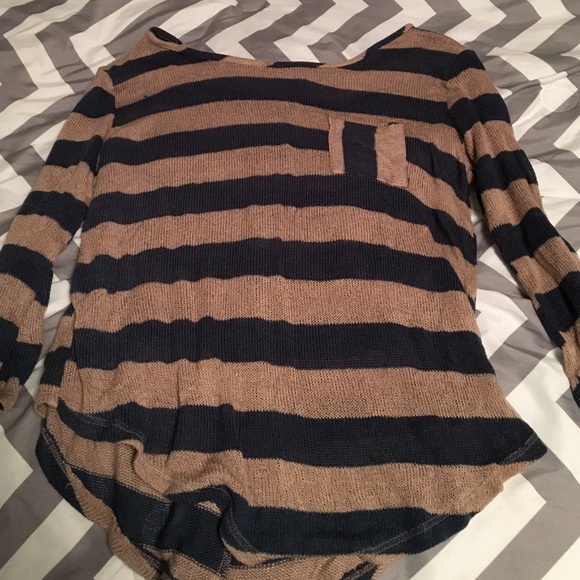 Shirt - Picture 1 of 4