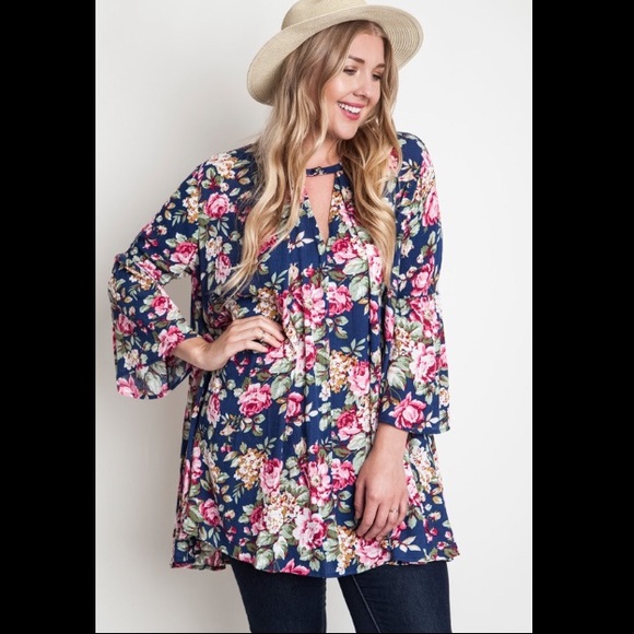 (Plus Size) Peasant Dress - Picture 2 of 4