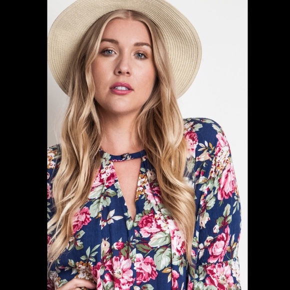 (Plus Size) Peasant Dress - Picture 4 of 4