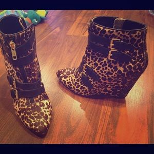 $295 Renvy Calf-Hair Leopard Booties