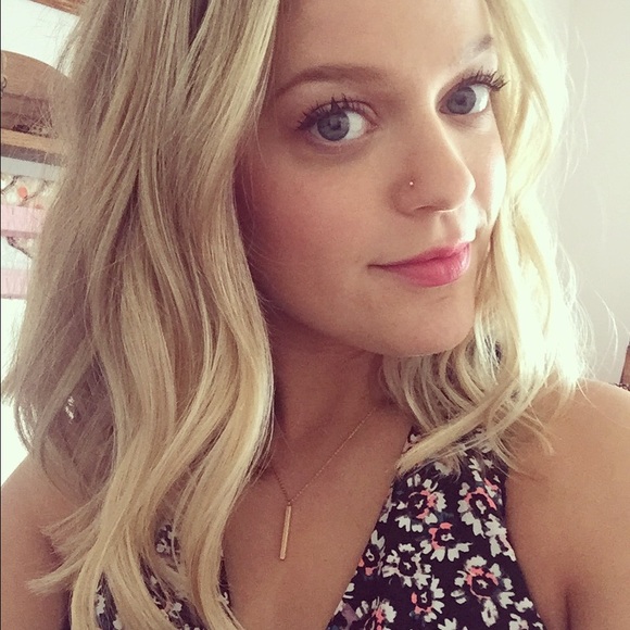 Maris (NYC) - Picture 2 of 4