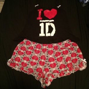 1D Pajama Set