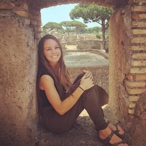 Meet your Posher, Bailey