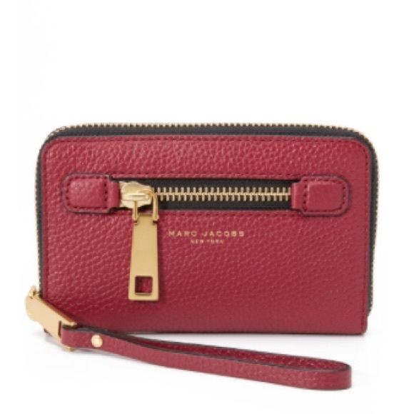 MARC JACOBS Red Gotham Zip Wristlet - Picture 1 of 4