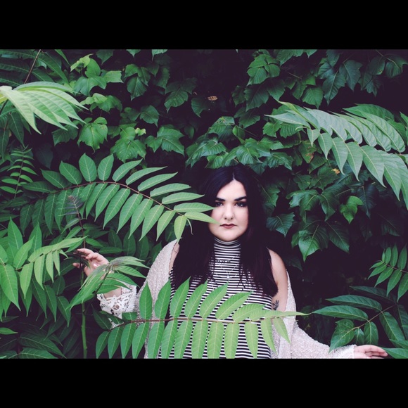 Meet your Posher, Jasmin - Picture 2 of 2