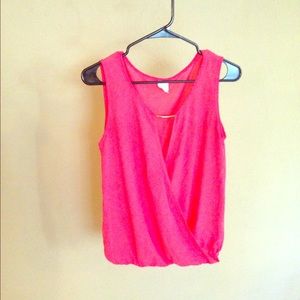 Sleeveless blouse