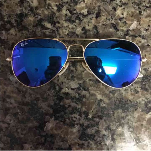 Blue Mirrored Ray Bans