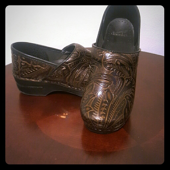 DANKSO clogs