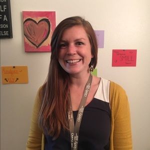 Meet your Posher, Laura