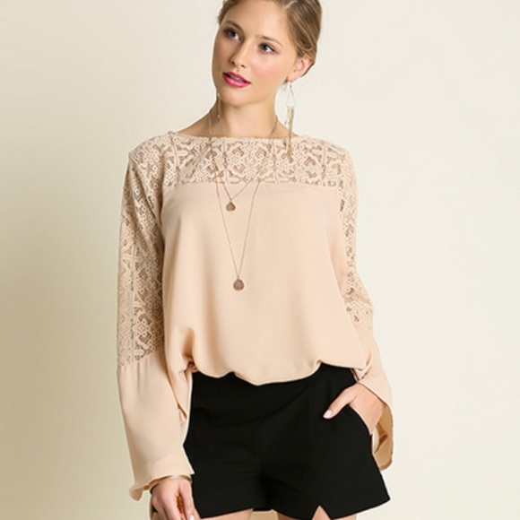 Lace & Bell Sleeve Blouse - Picture 2 of 4