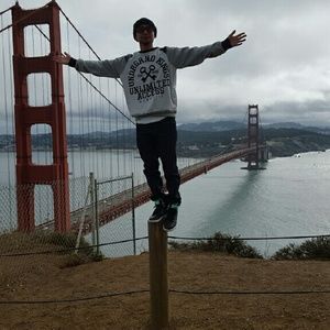 Meet your Posher, Augie