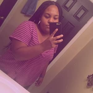 Meet your Posher, Robyn