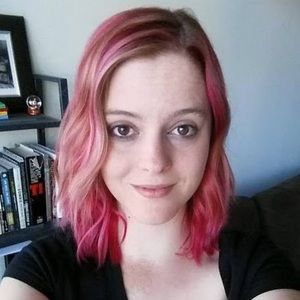 Meet your Posher, Hayley