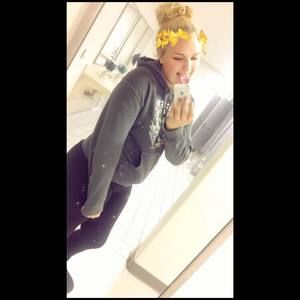 Meet your Posher, Bree