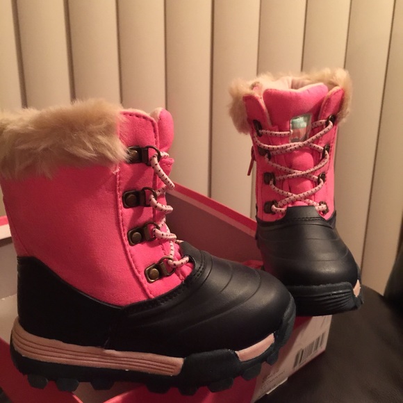 Toddler girl boots - Picture 2 of 2