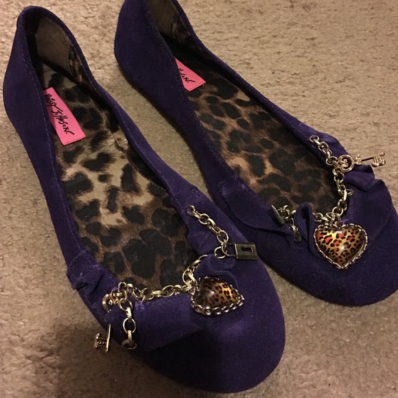 Betsey Johnson Sasiee Suede Ballerina Flats
