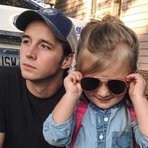 Meet your Posher, Sean