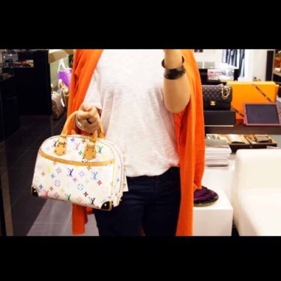 SOLD in ♏️ - Picture 3 of 4