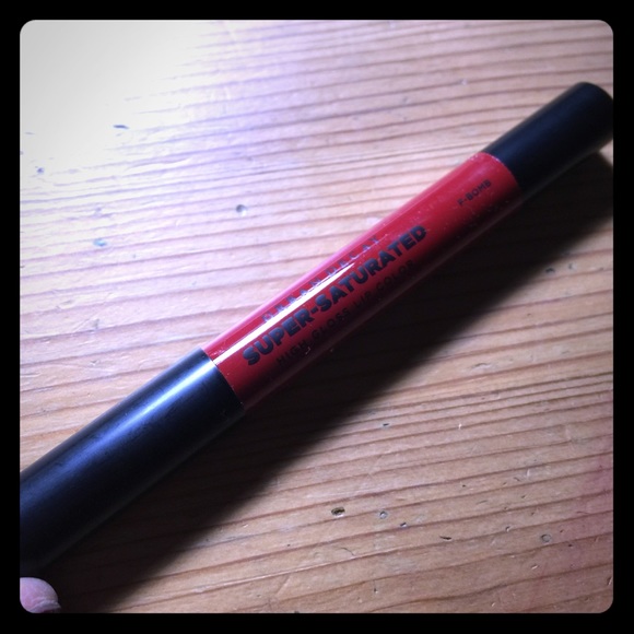 Urban Decay super saturated high gloss lip color