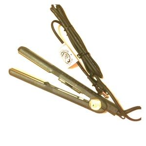 Hair straightener ⭐️