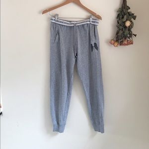 bundle on hold for lauren :)