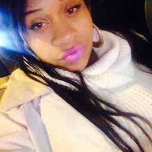 Meet your Posher, Cass