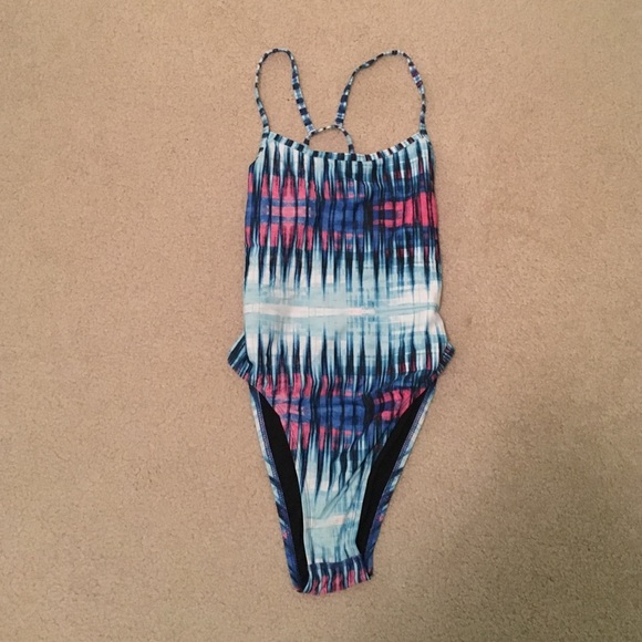 Jolyn bathing suit