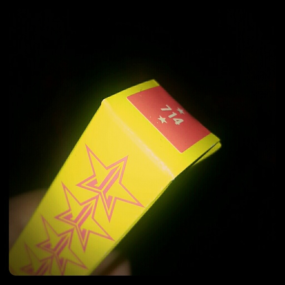 Jeffree Star Cosmetics - 714