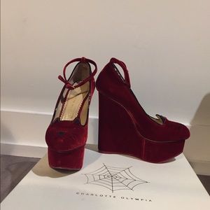 Charlotte Olympia Red Tessa Cat Face Wedge 36.5