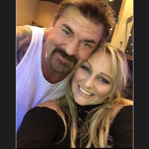 Meet your Posher, Jenelle