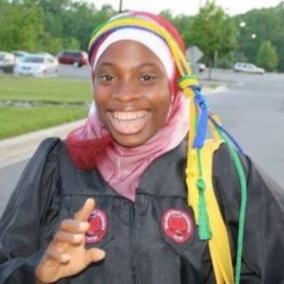 Meet your Posher, Bola