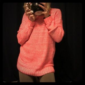 Comfy knit sweaters - grey and coral colors