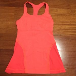 Lululemon top