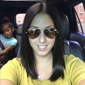 Meet your Posher, Nicole