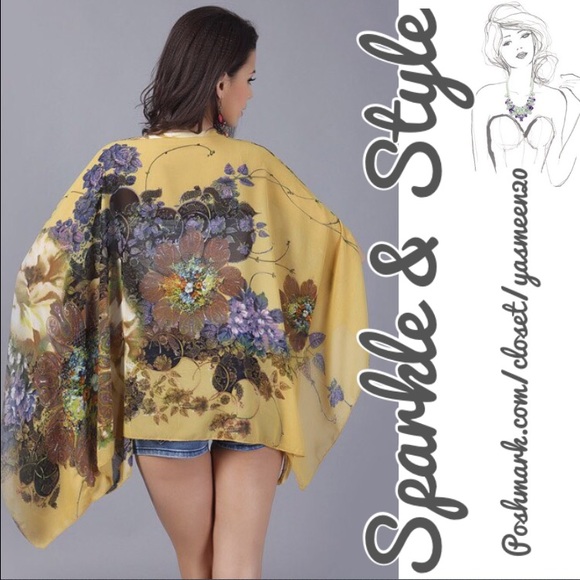 💖Floral batwing blouse💖 - Picture 3 of 3