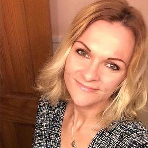 Meet your Posher, Carrie