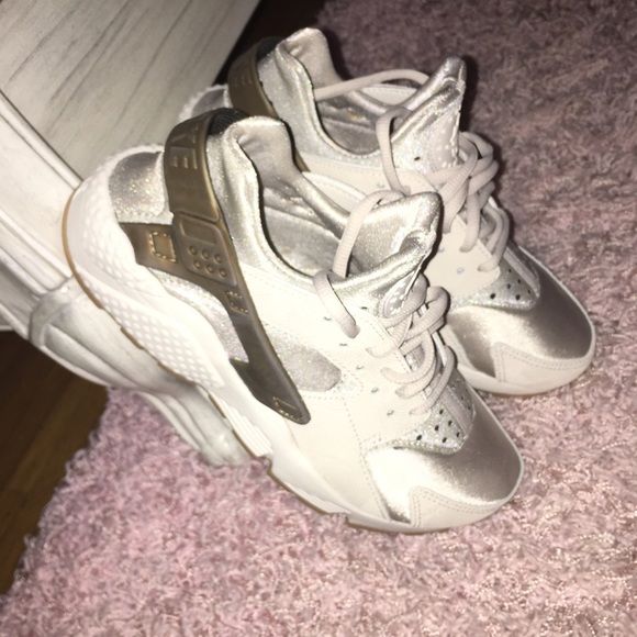 Nike Air Huaraches