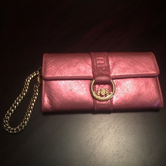 JUICY COUTURE PINK METALLIC WALLET/WRISTLET