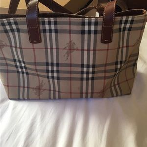 Burberry tote