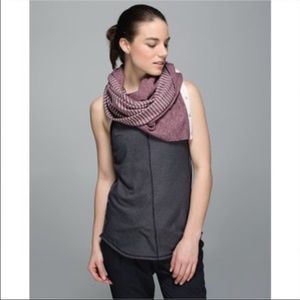 Lululemon vinyasa scarf