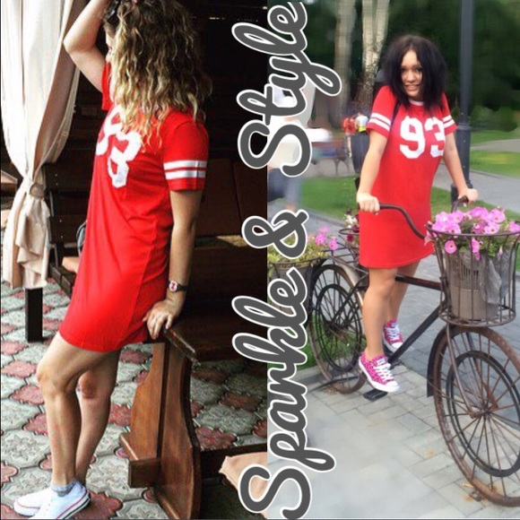 ✨💖 Red sport top/dress 💖✨ - Picture 3 of 3