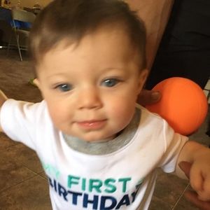 Meet your Posher, Angie