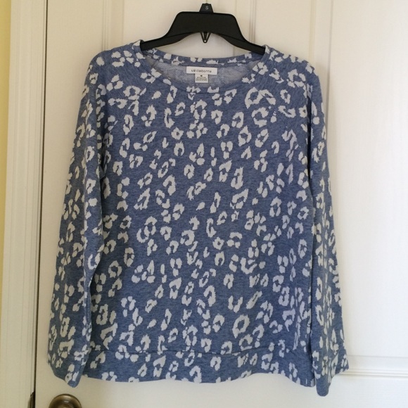 Liz Claiborne long sleeve top