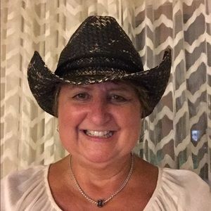 Meet your Posher, Diane