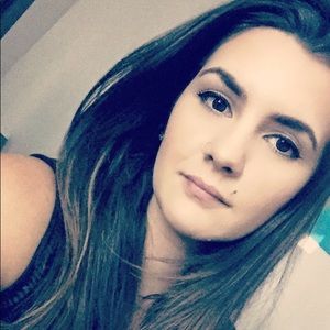 Meet your Posher, Joanna